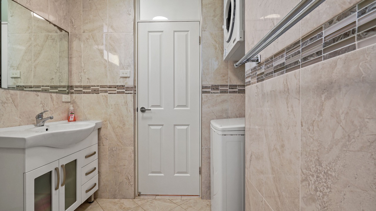 Photo of Bathroom in The Entrance