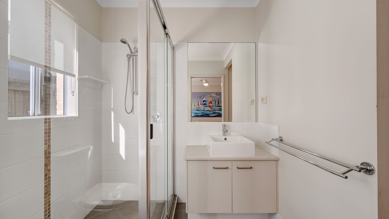 Photo of Bathroom in Moffat Beach