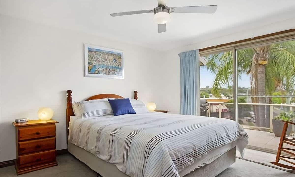 Photo of Bedroom in Batehaven