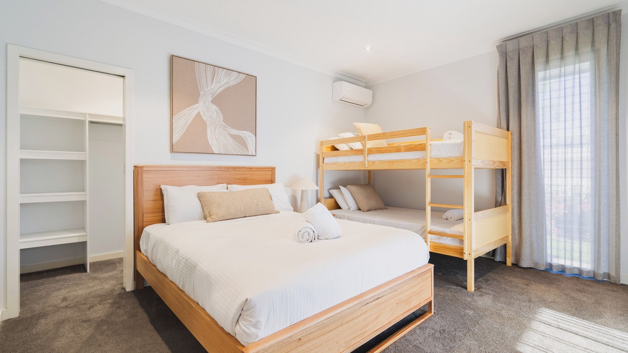 Photo of Bedroom in Geographe