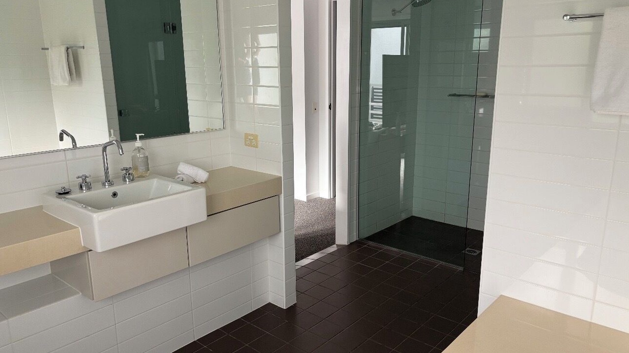 Photo of Bathroom in Magenta Shores