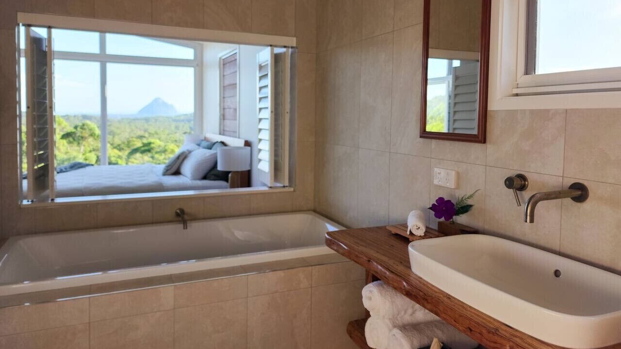 Photo of Bathroom in Peachester