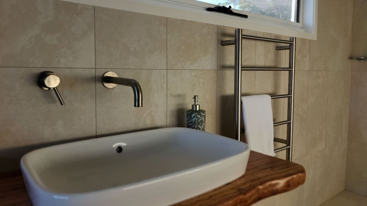Photo of Bathroom in Peachester