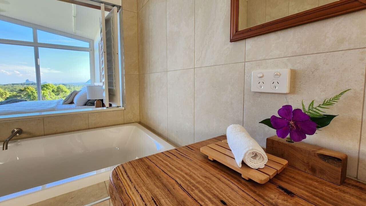 Photo of Bathroom in Peachester