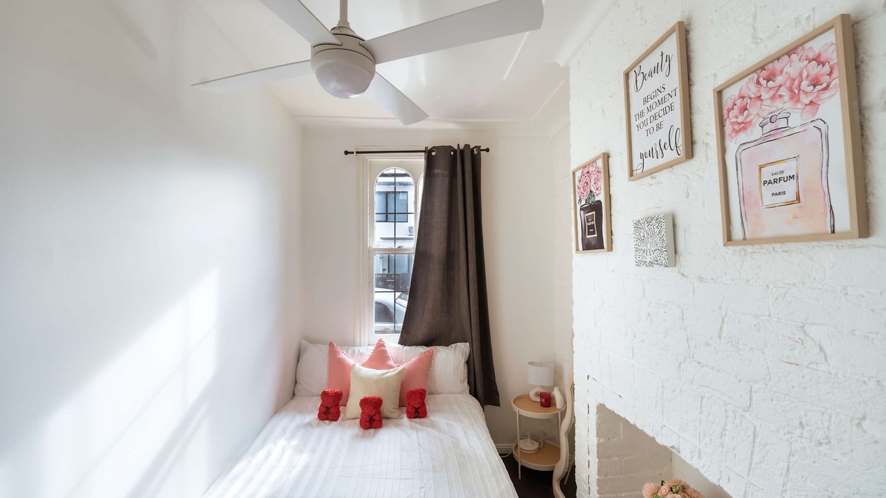 Photo of Bedroom in Redfern