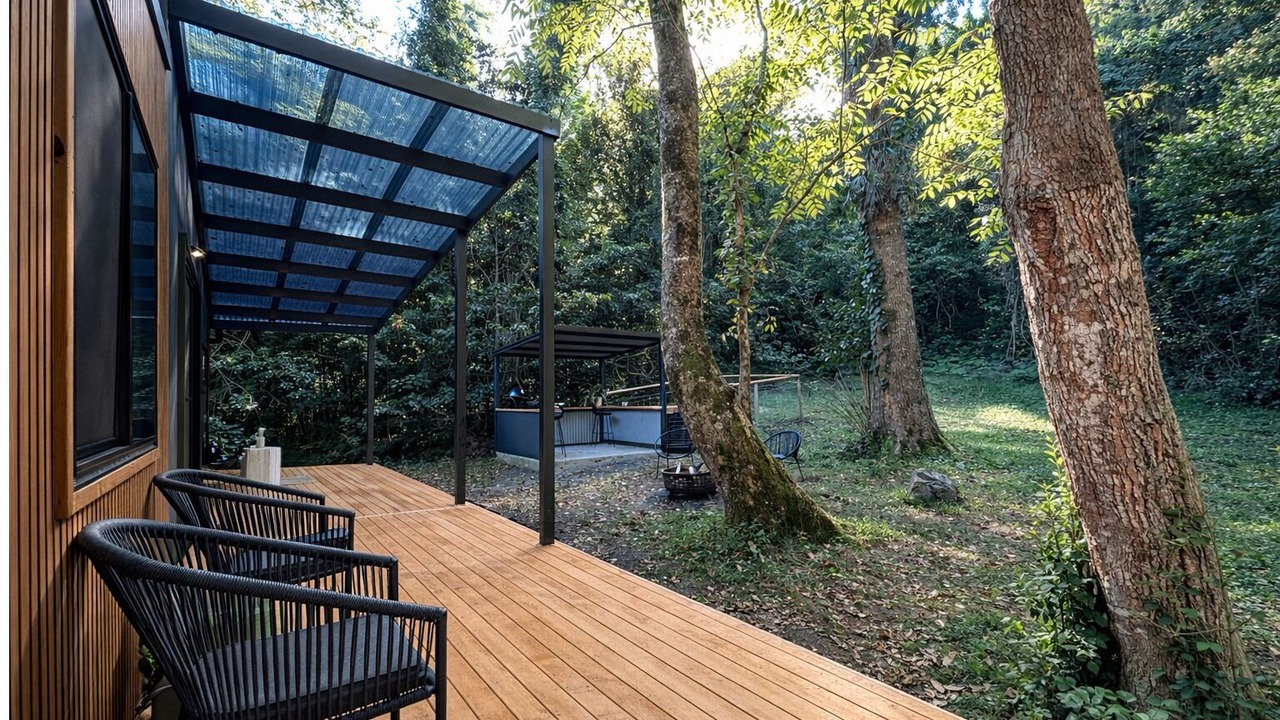 Photo of Patio Balcony in Broughton Village