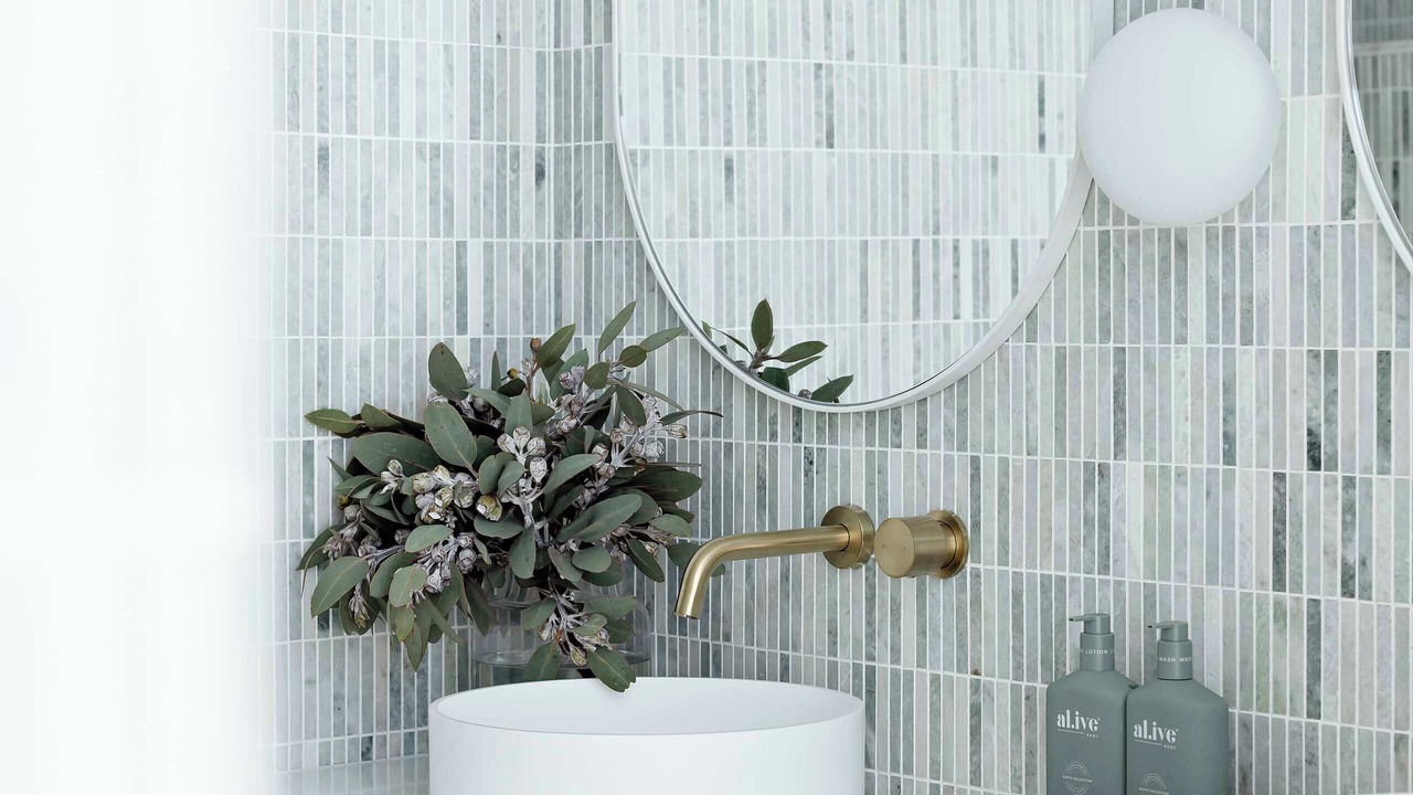 Photo of Bathroom in Mangerton