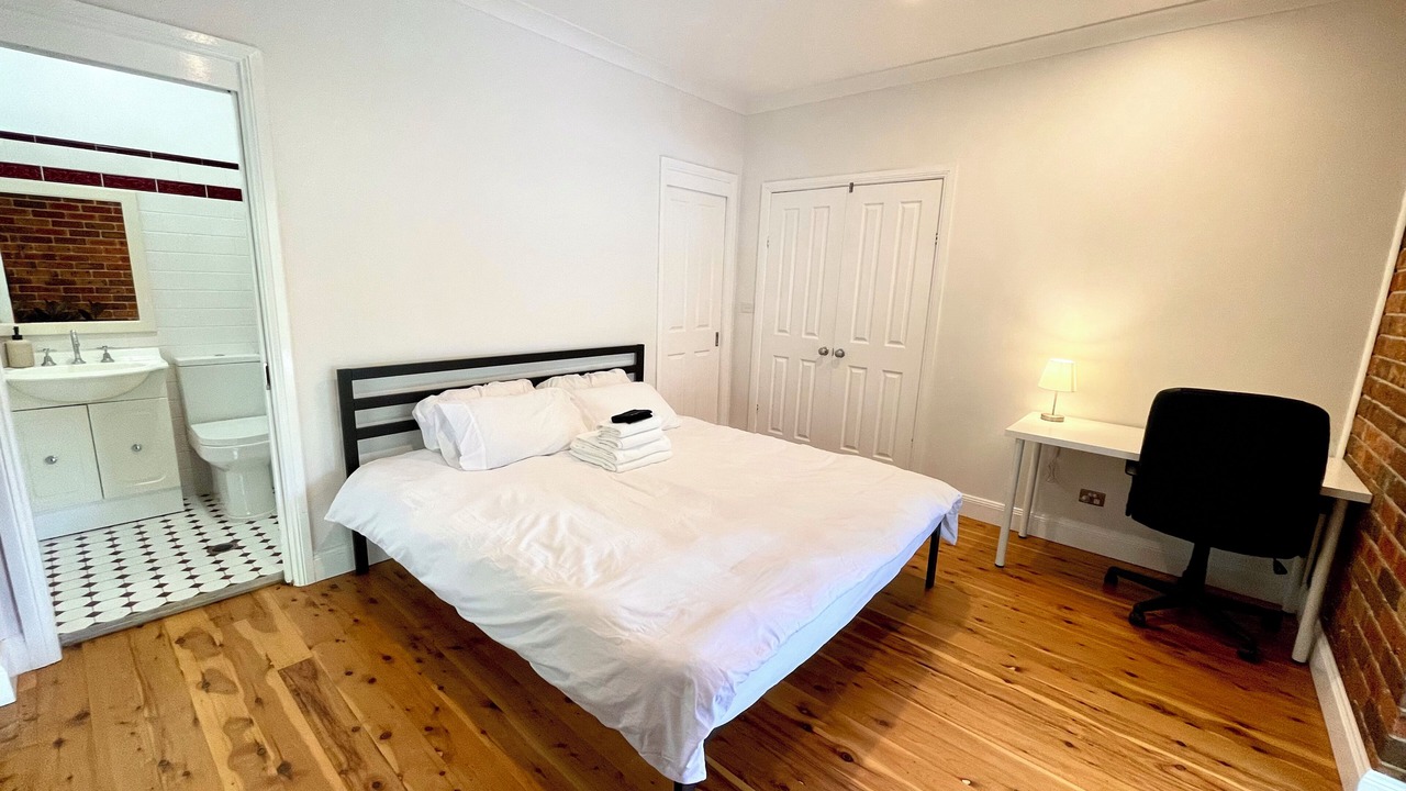 Photo of Bedroom in Lower Portland