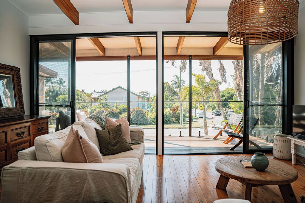 Photo of Livingroom in Moffat Beach