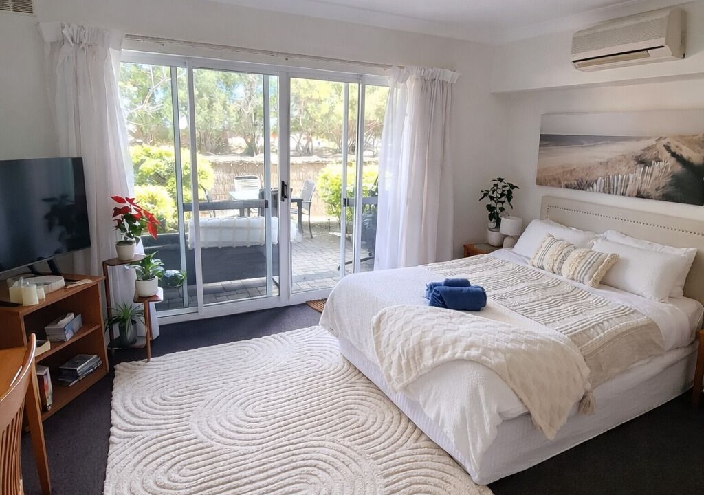Photo of Bedroom in Halls Head