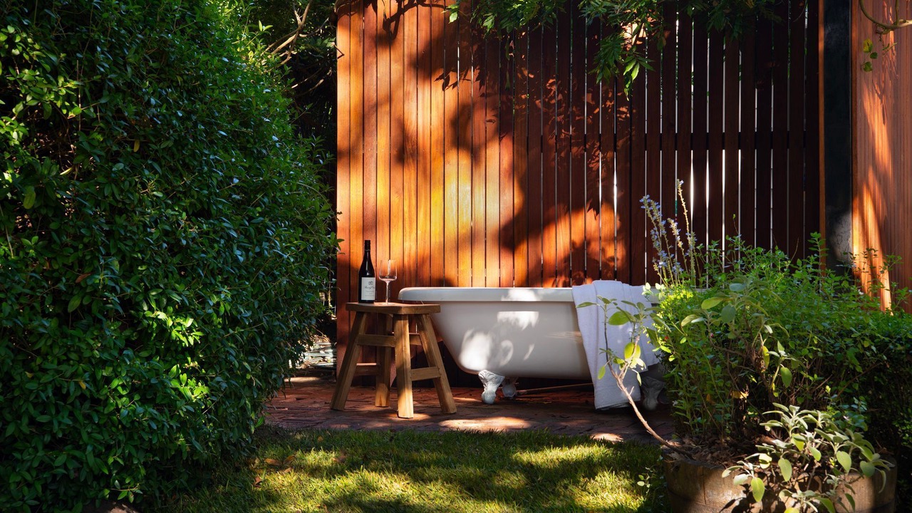 Photo of Outdoor in Woodend