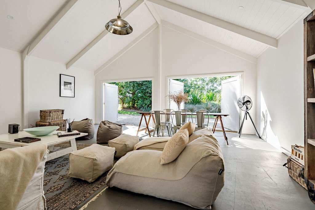 Photo of Livingroom in Far Meadow