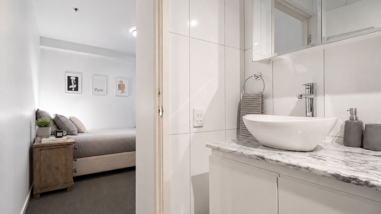 Photo of Bathroom in Docklands