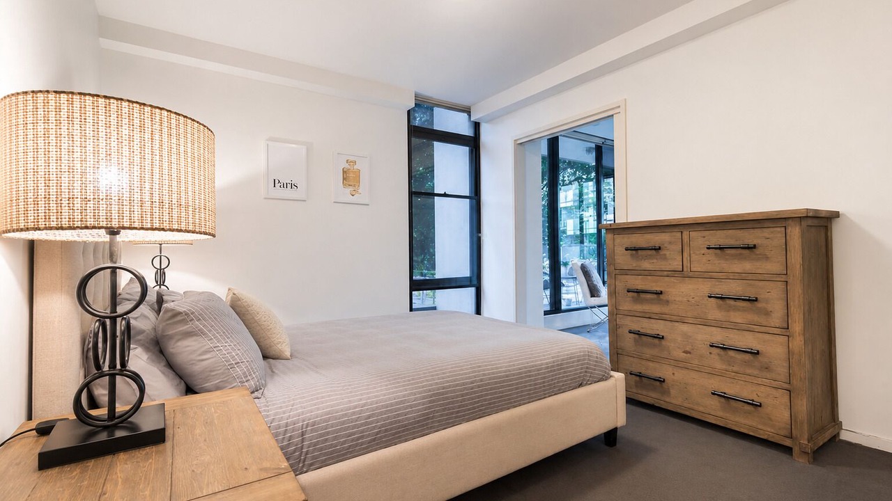 Photo of Bedroom in Docklands