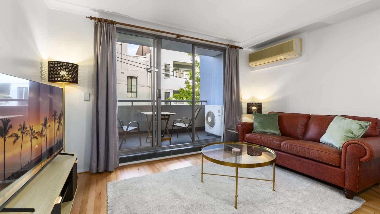Photo of Livingroom in Redfern