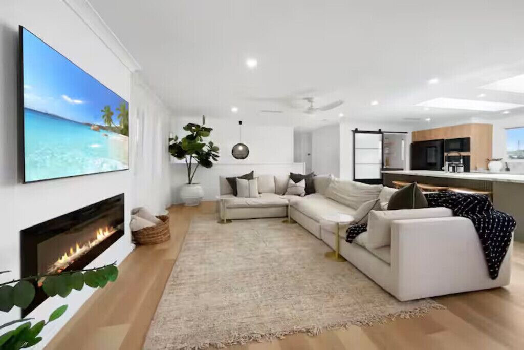 Photo of Livingroom in Golden Beach