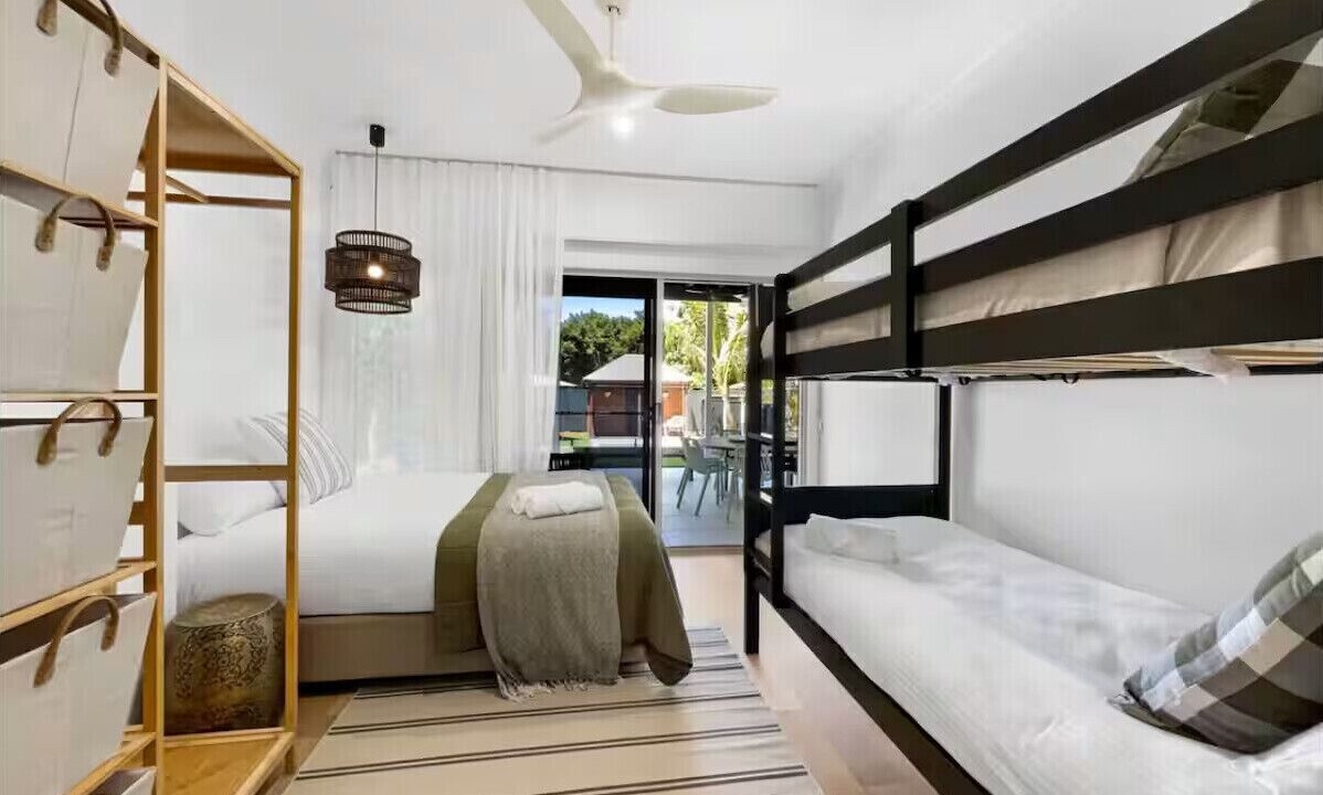 Photo of Bedroom in Golden Beach