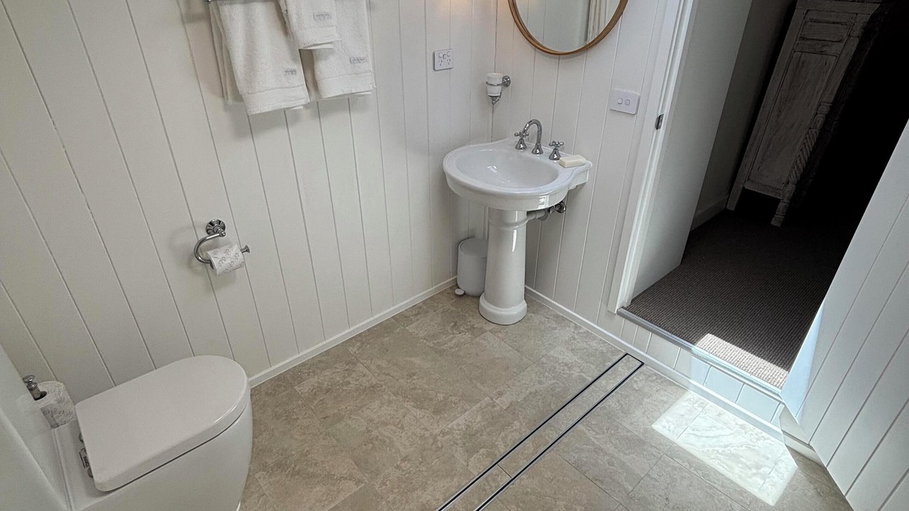 Photo of Bathroom in Kelso