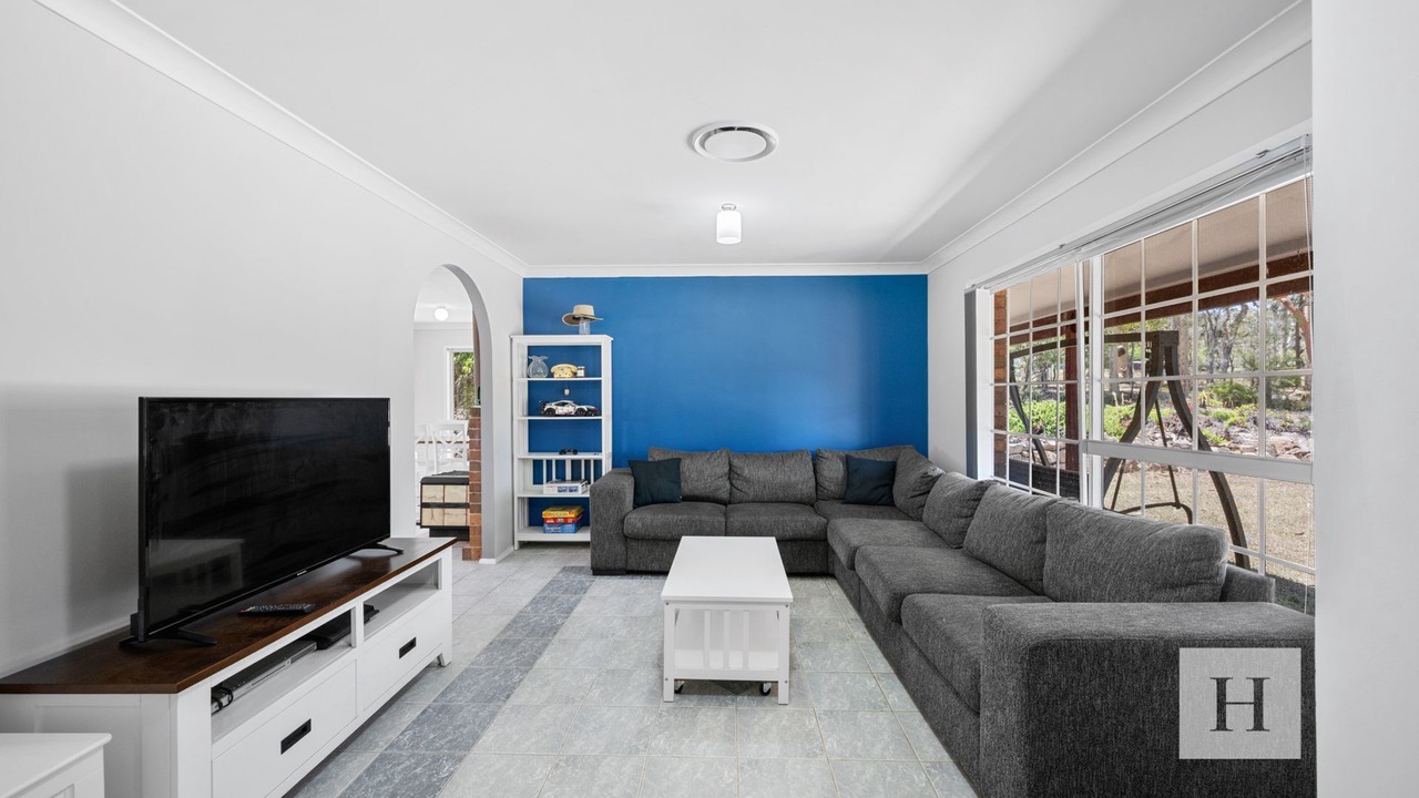 Photo of Livingroom in Jilliby