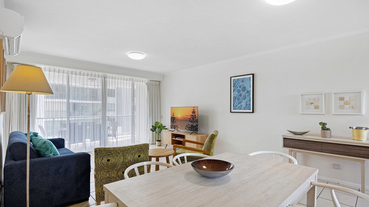 Photo of Livingroom in Alexandra Headland
