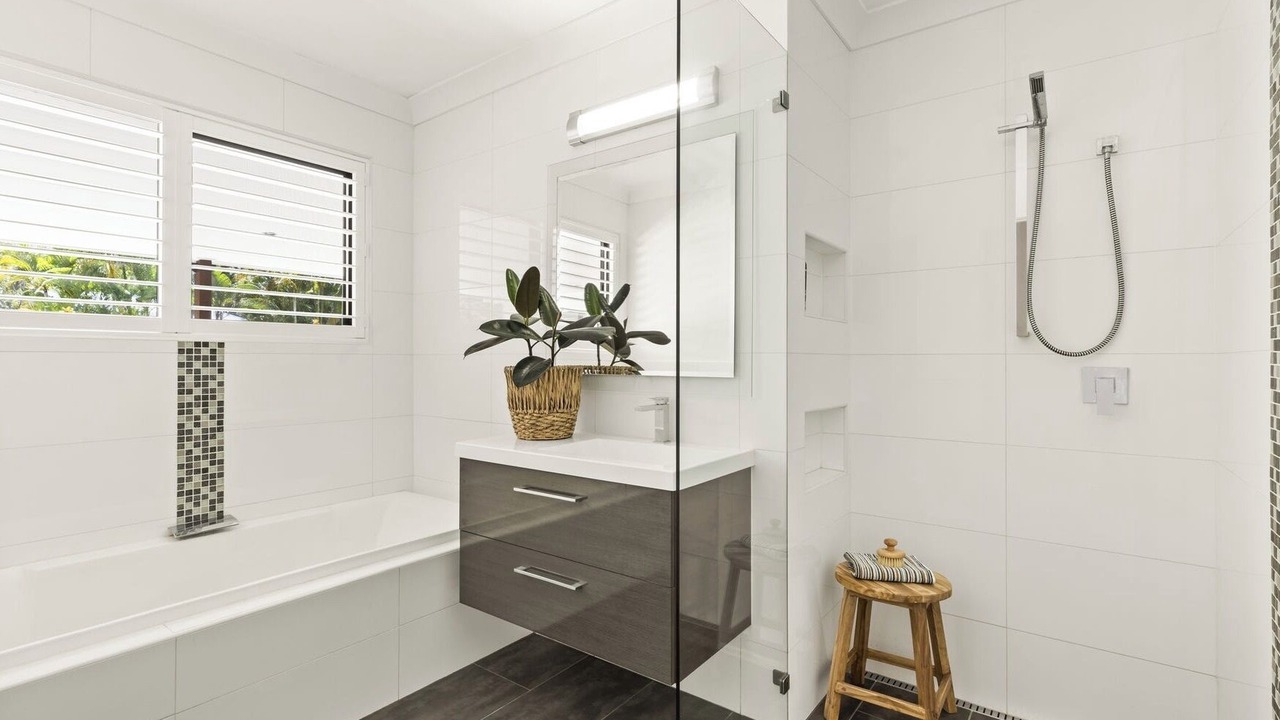 Photo of Bathroom in Weyba Downs