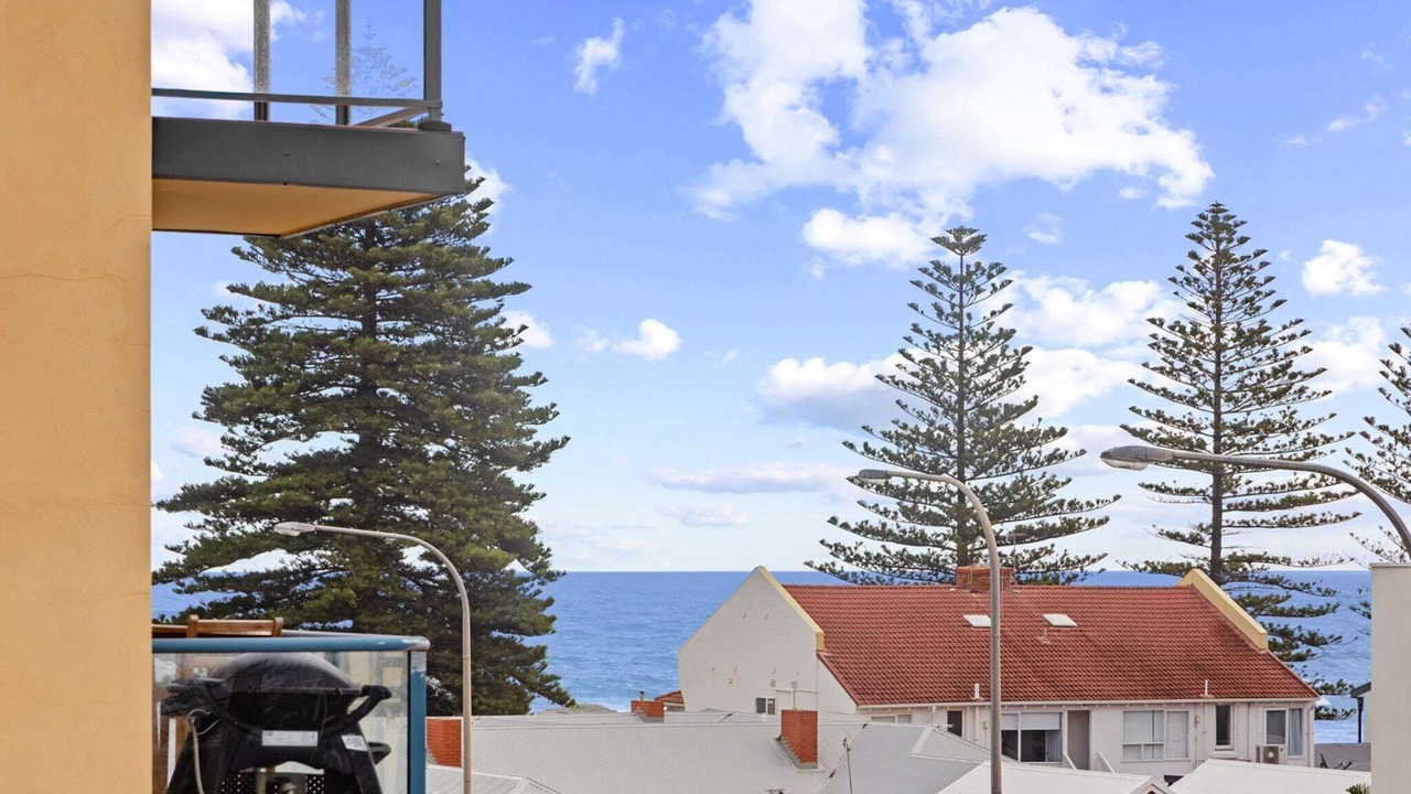 Photo of Others in Henley Beach