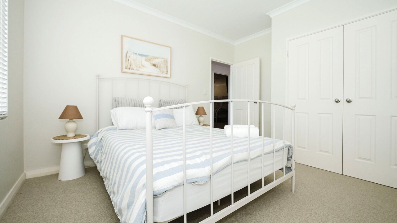 Photo of Bedroom in Dawesville