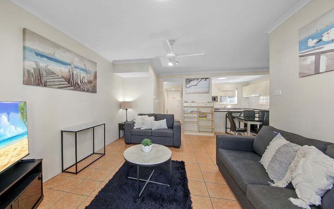 Photo of Livingroom in Golden Beach