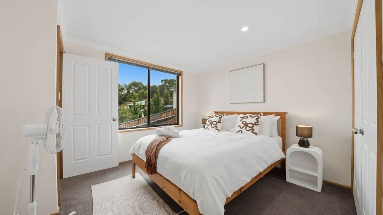 Photo of Bedroom in Lenah Valley
