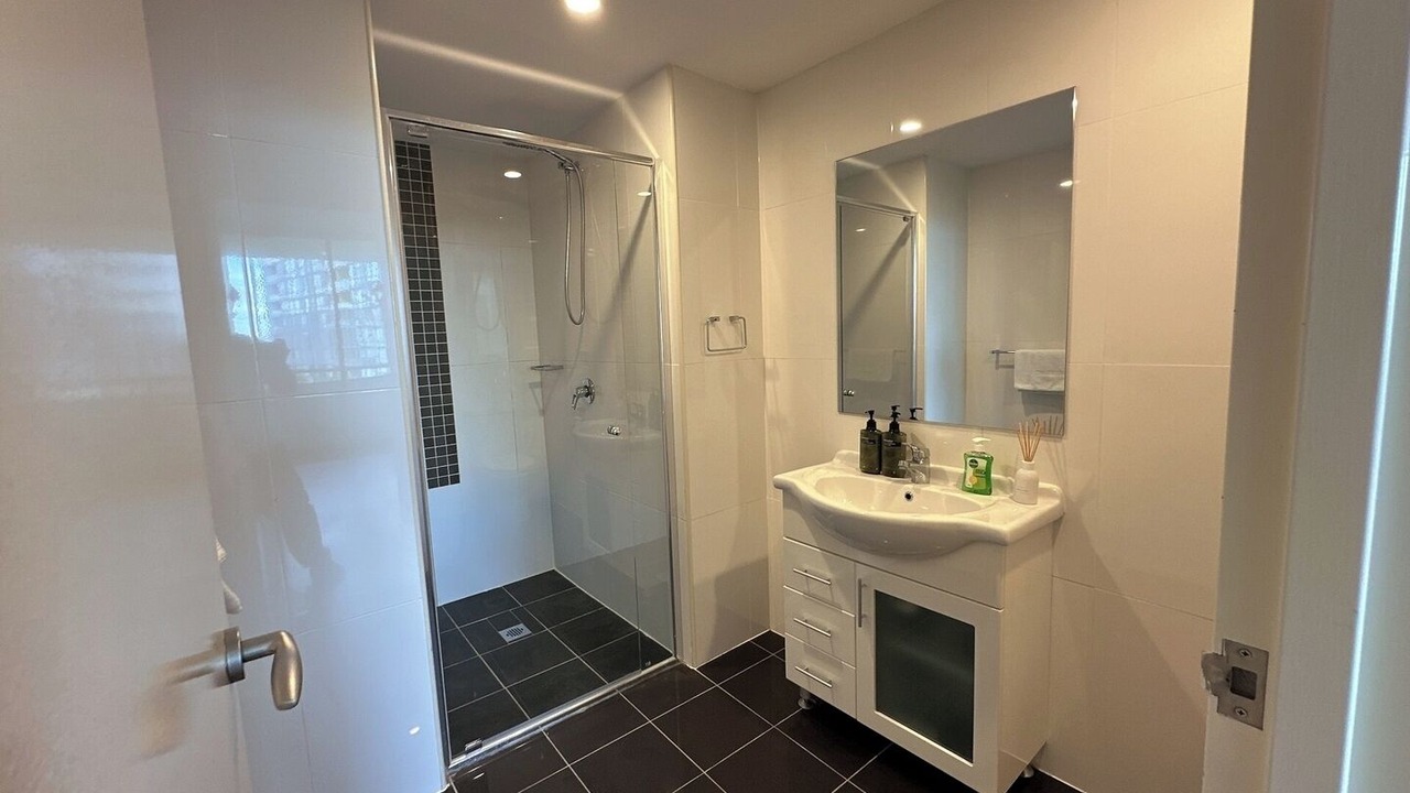 Photo of Bathroom in Mascot