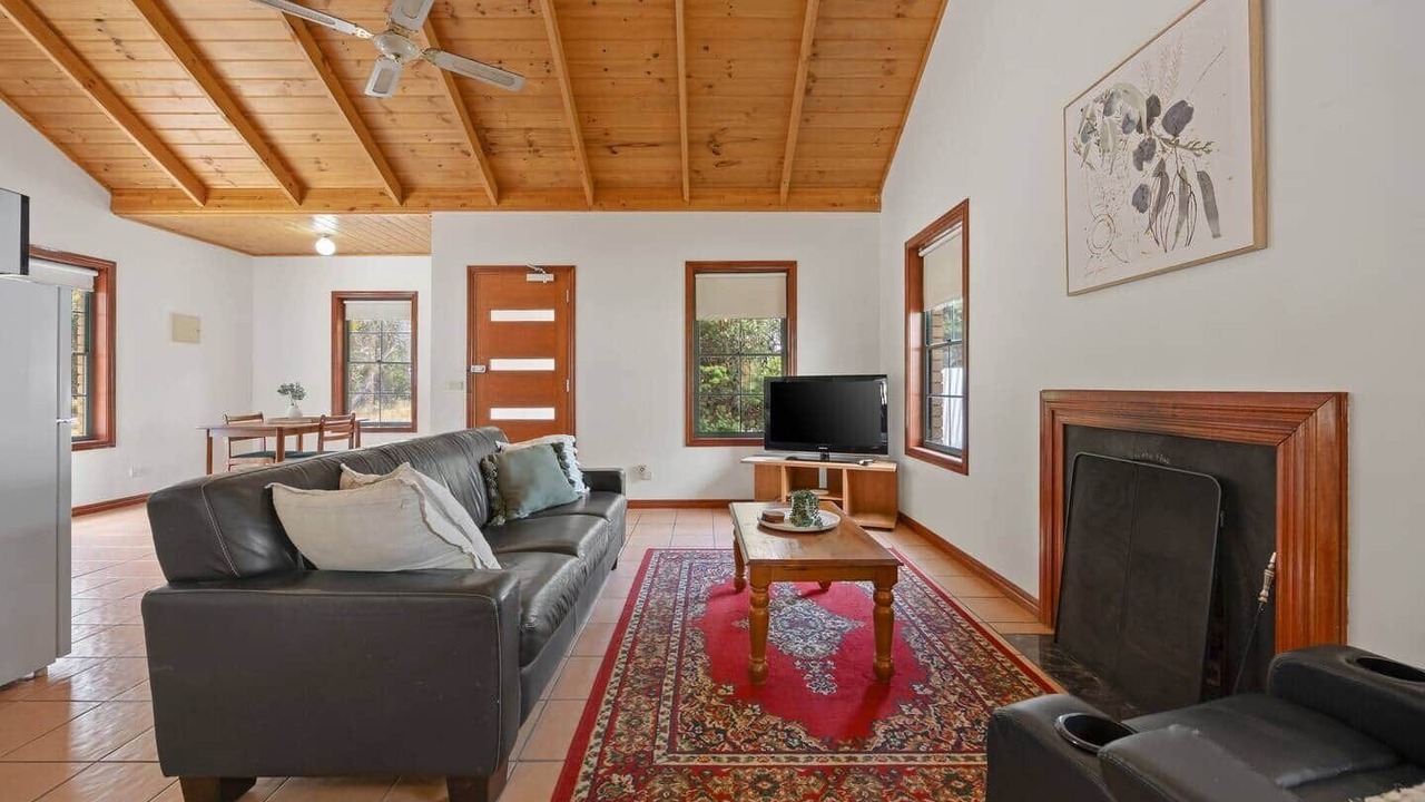 Photo of Livingroom in Halls Gap