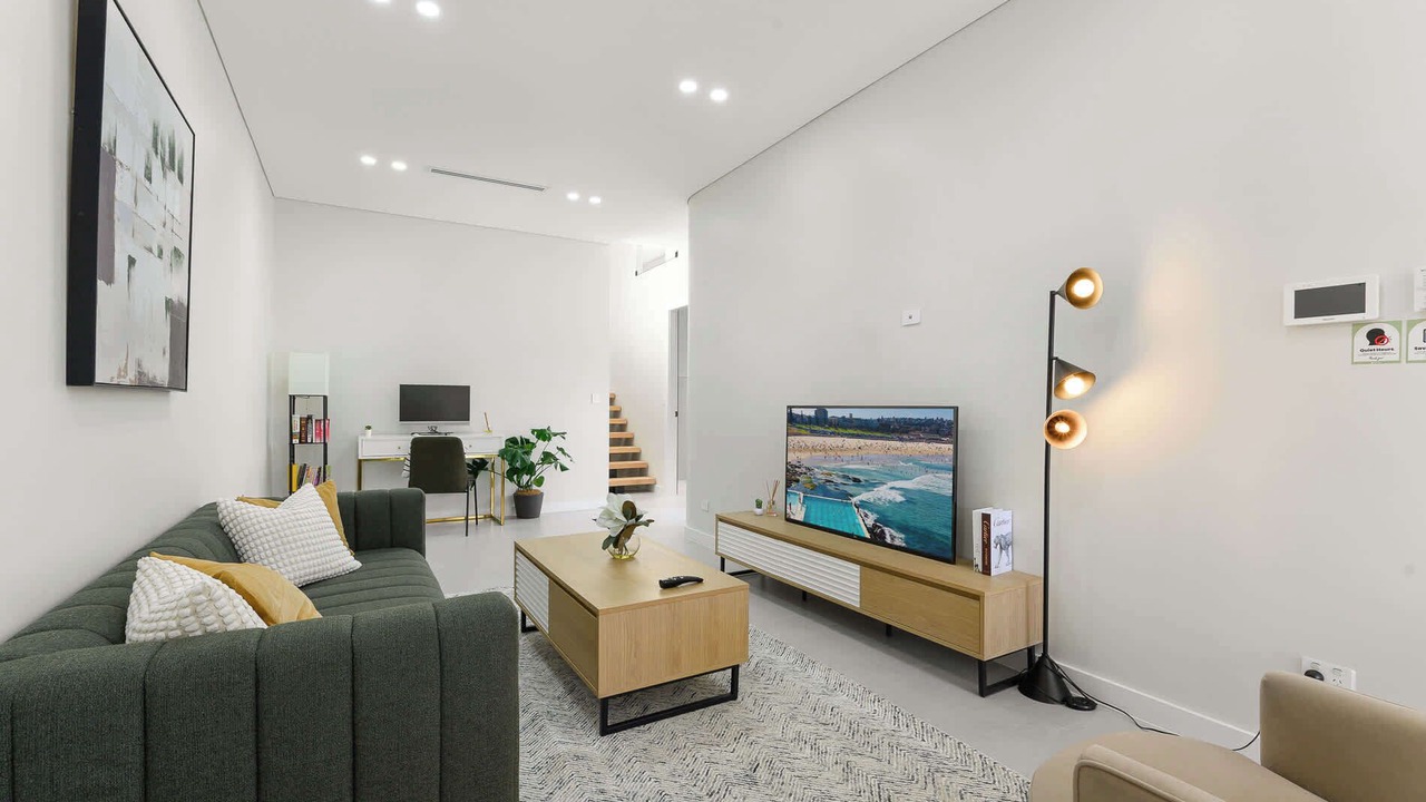 Photo of Livingroom in Dundas Valley