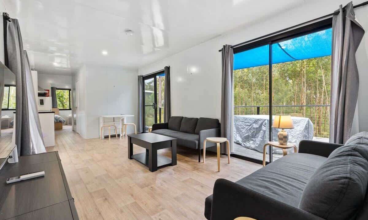 Photo of Livingroom in Long Beach