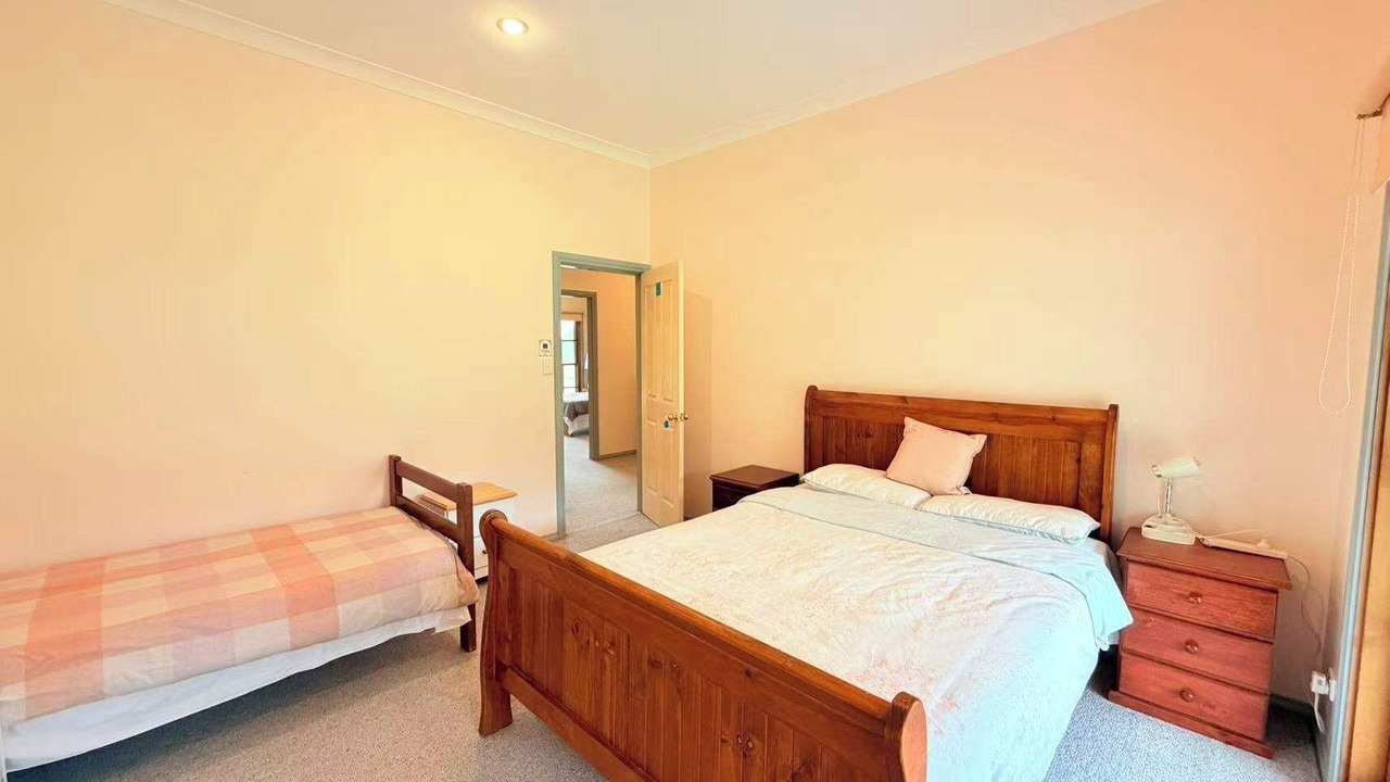 Photo of Bedroom in Worrigee