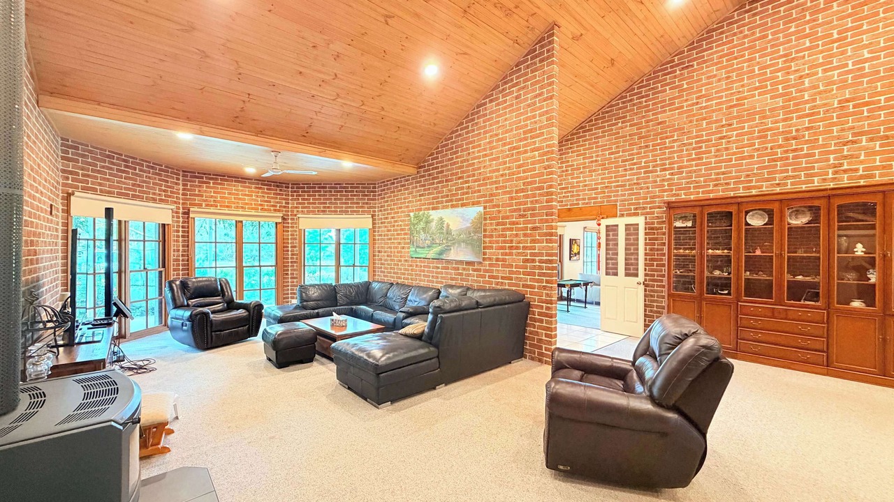 Photo of Livingroom in Worrigee