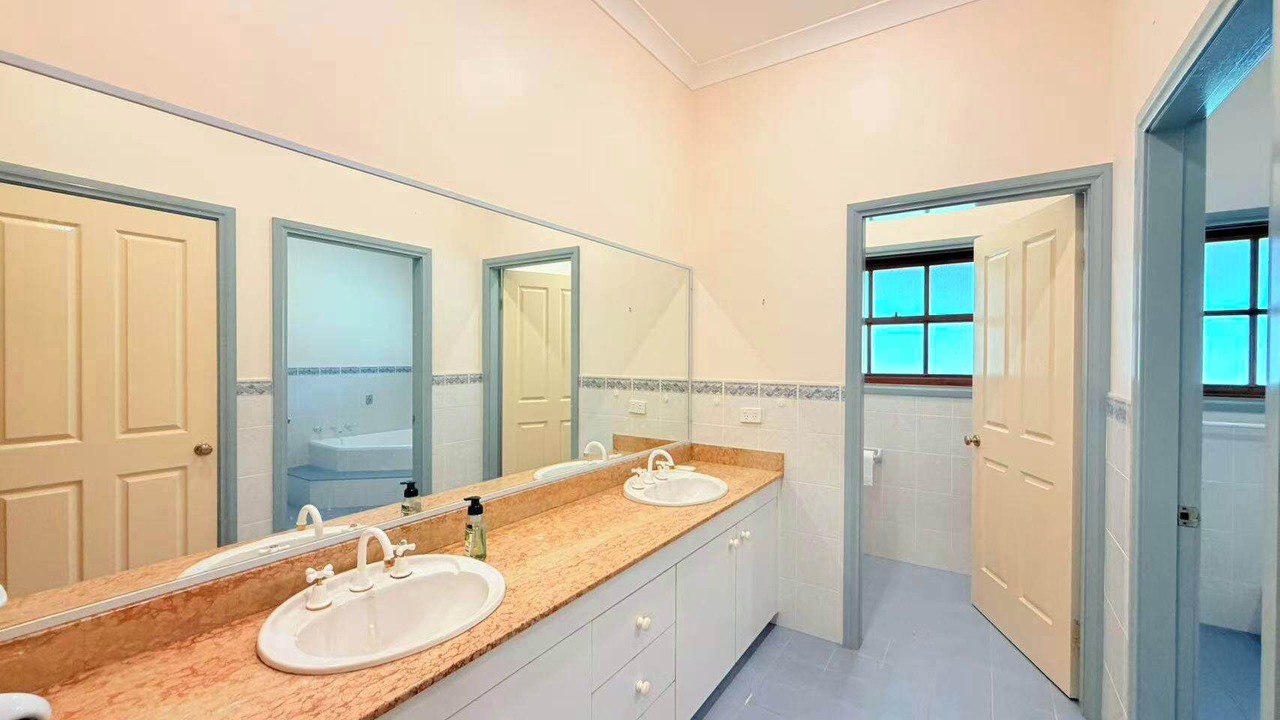 Photo of Bathroom in Worrigee