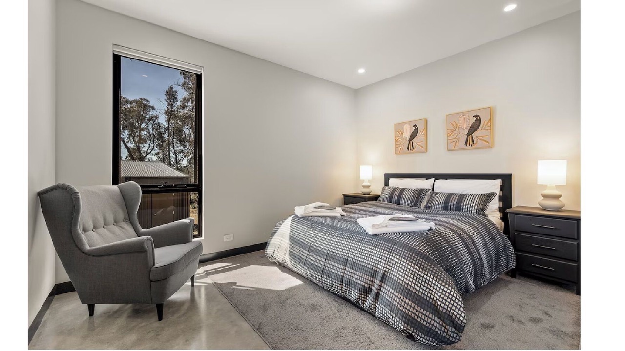 Photo of Bedroom in Bell