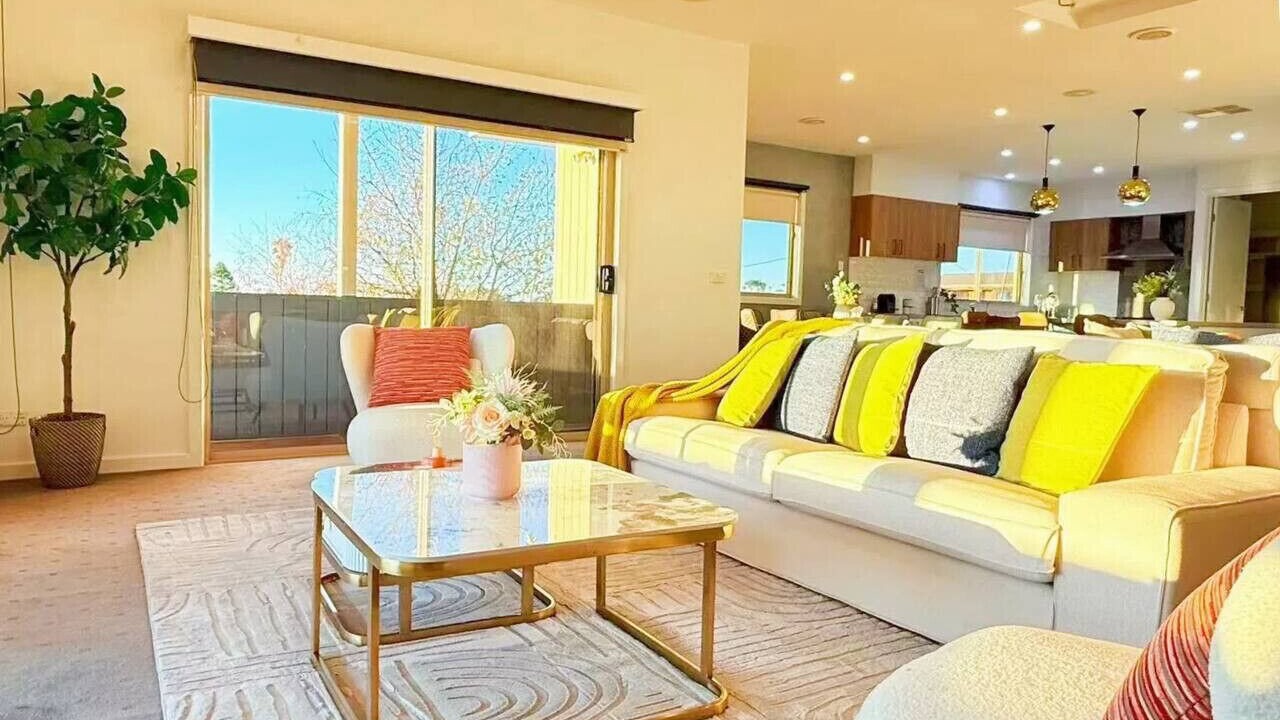 Photo of Livingroom in Clifton Springs