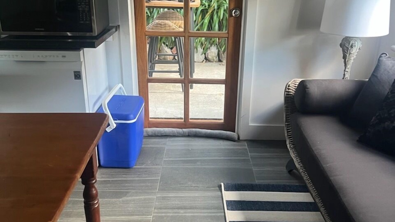 Photo of Livingroom in Sandy Bay