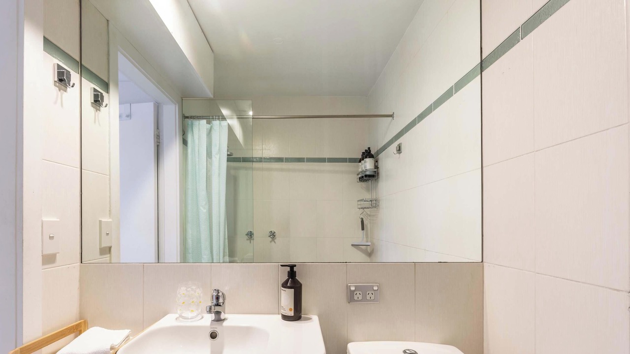 Photo of Bathroom in Elizabeth Bay