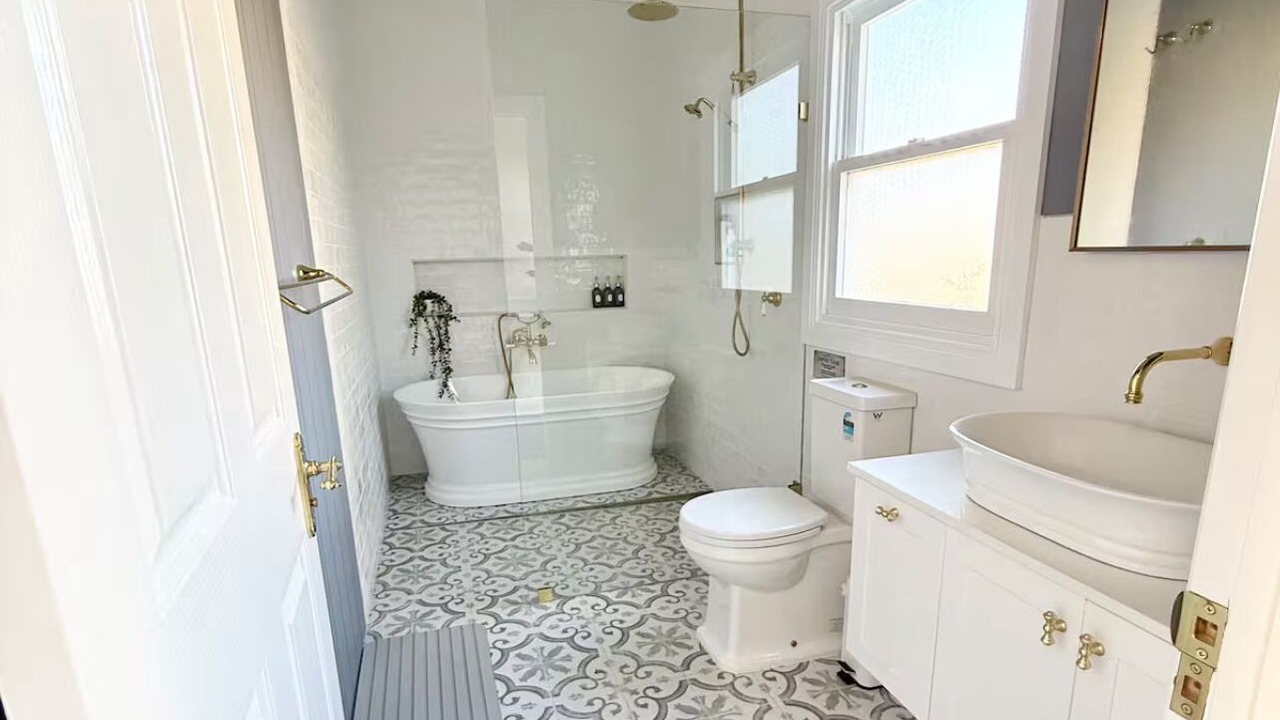 Photo of Bathroom in Windeyer