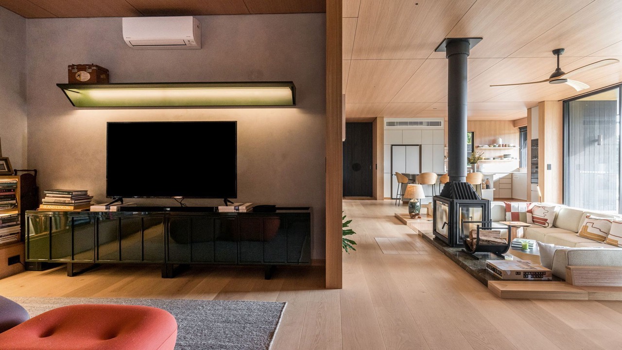 Photo of Livingroom in Eureka