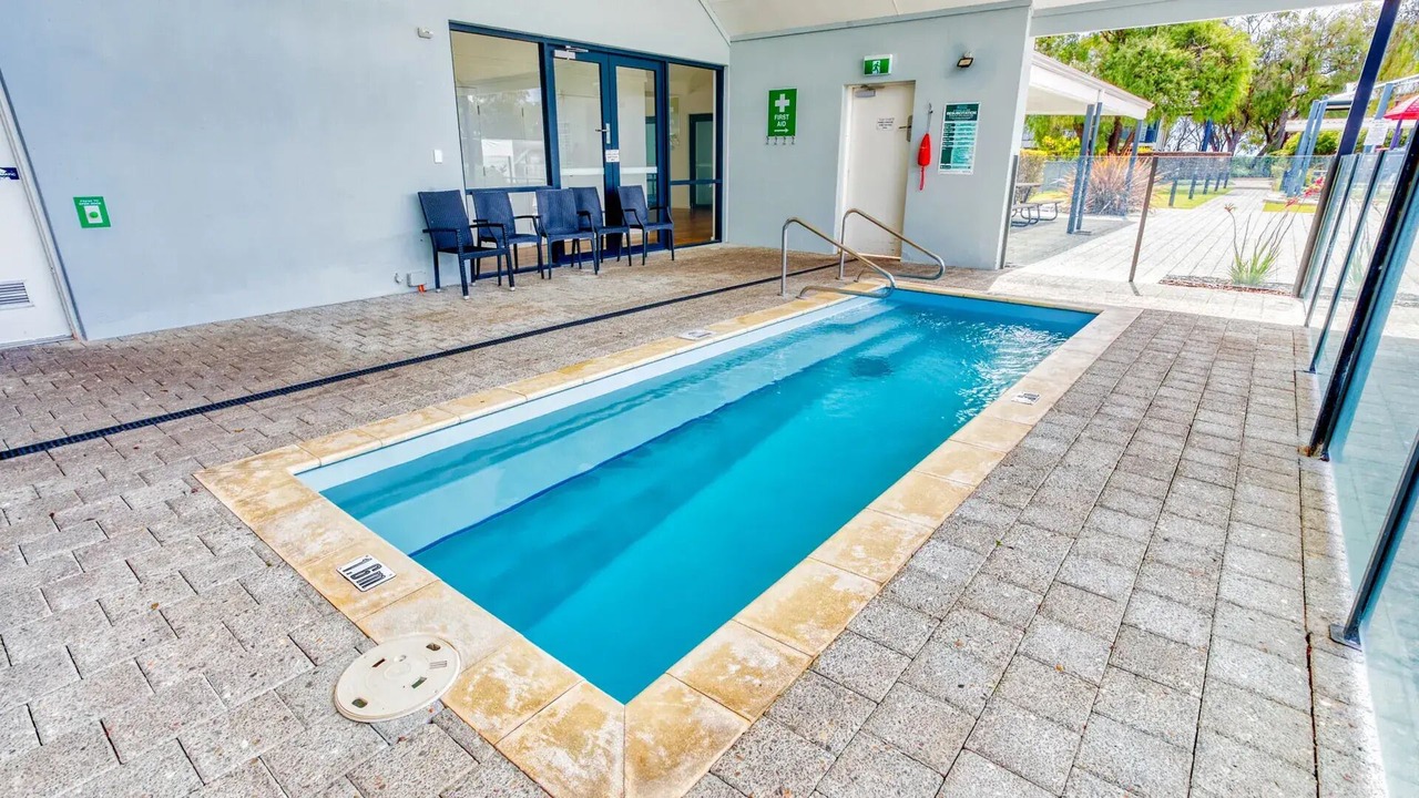 Photo of Outdoor in Broadwater