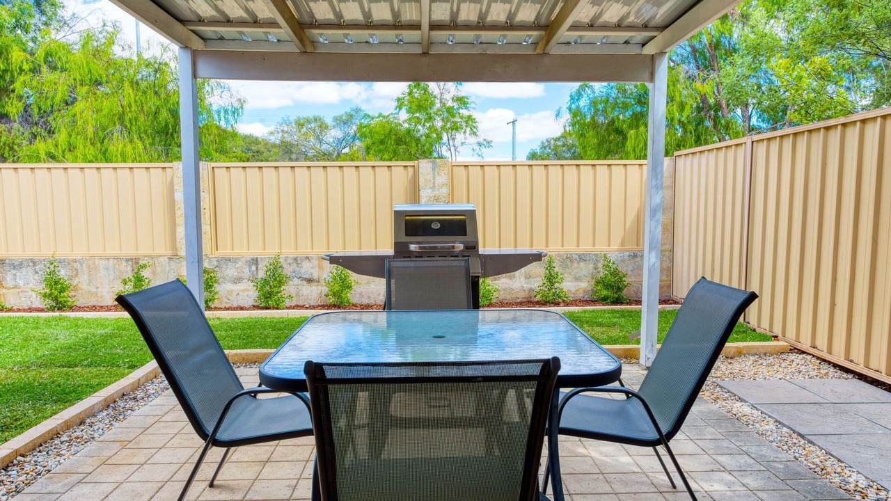 Photo of Outdoor in Broadwater