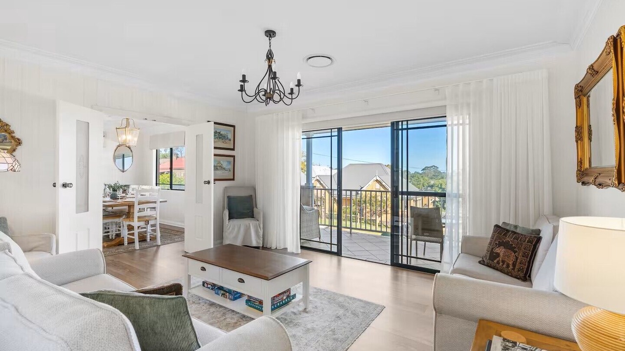 Photo of Livingroom in Milton