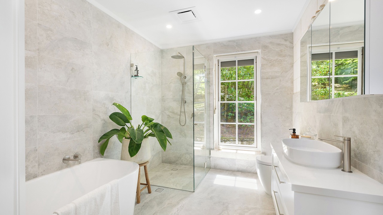 Photo of Bathroom in Wentworth Falls