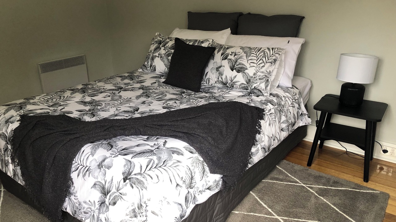 Photo of Bedroom in Lenah Valley