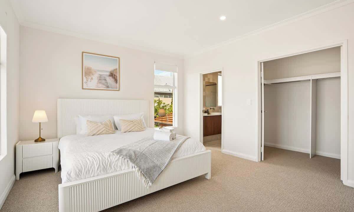 Photo of Bedroom in Doubleview