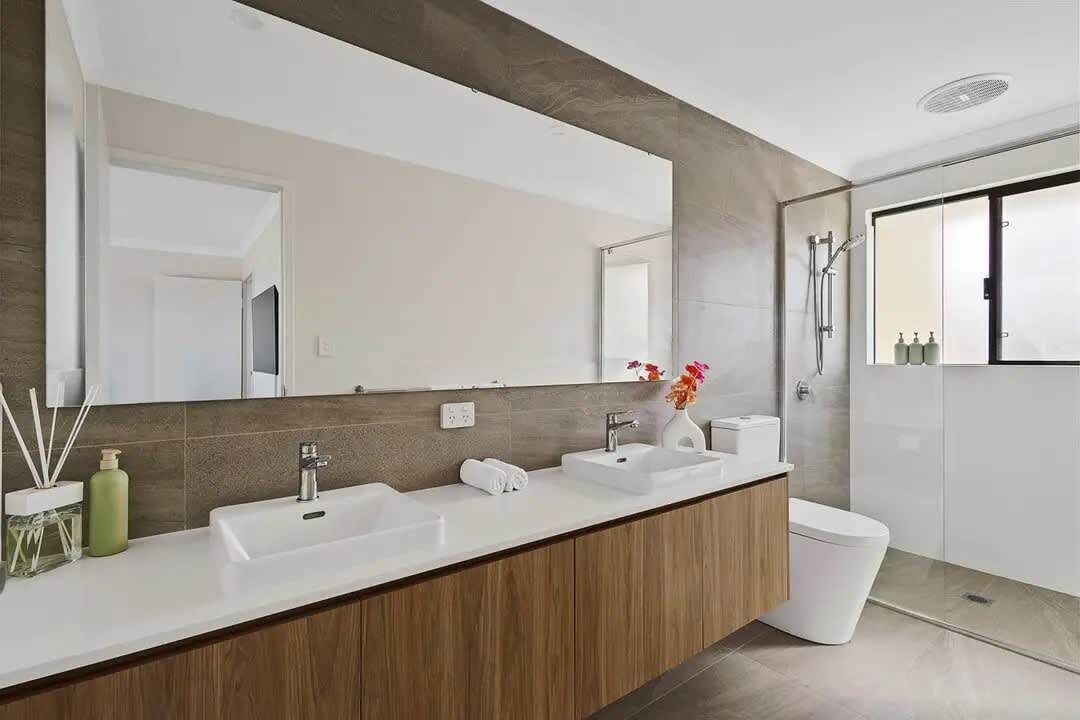 Photo of Bathroom in Hillarys