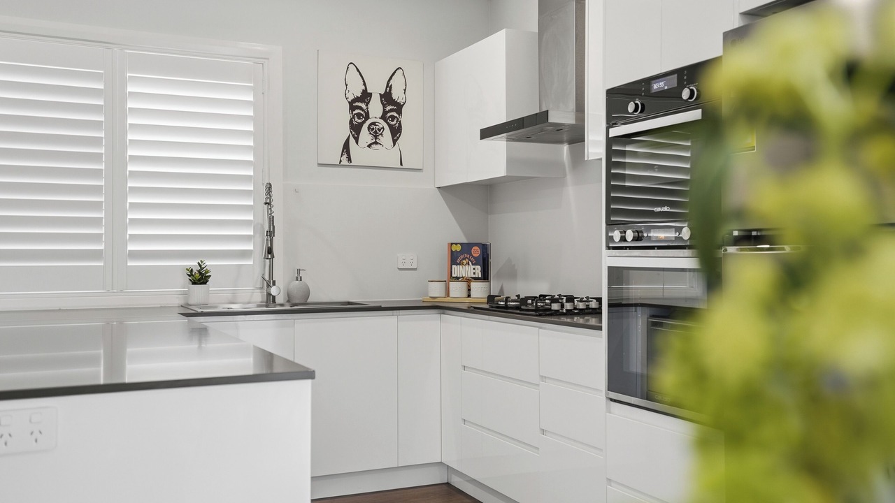Photo of Kitchen in Gledswood Hills